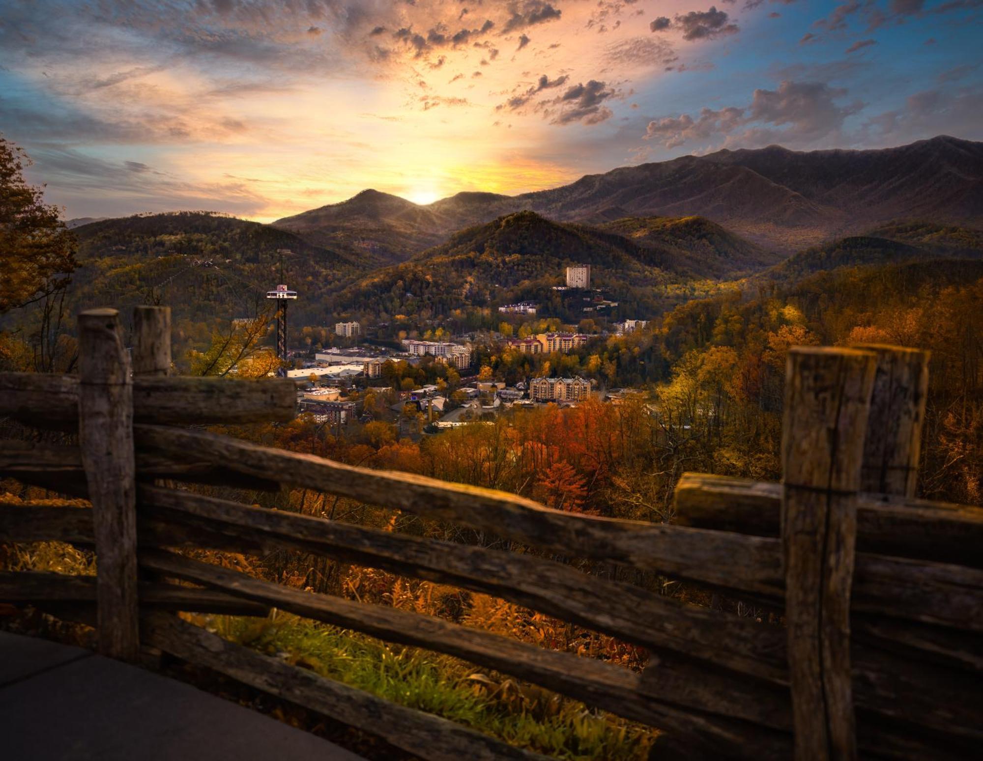 A Happy Cottage- Get 951 Worth Of Free Area Attraction Tickets For Each Paid Day! Pigeon Forge Dış mekan fotoğraf